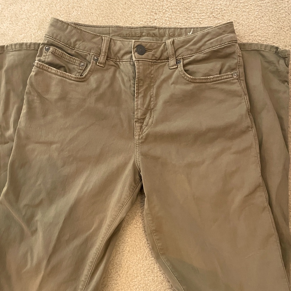 American Eagle original straight khaki pants 28x34